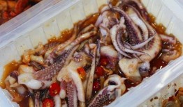 海鲜鱿鱼爆料视频,爆料视频带你探秘海洋美食制作全过程