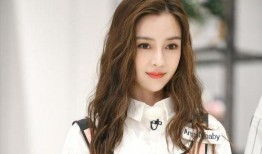 杨颖爆料李易峰视频,背后真相令人震惊