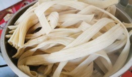 爆料辣条做法视频,揭秘辣条背后的秘密